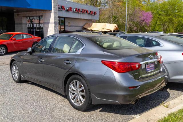 2015 INFINITI Q50 Premium