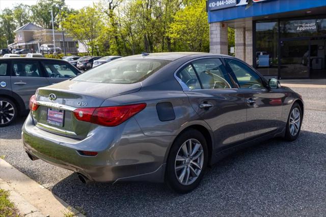 2015 INFINITI Q50 Premium