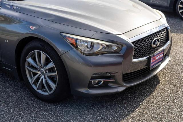 2015 INFINITI Q50 Premium