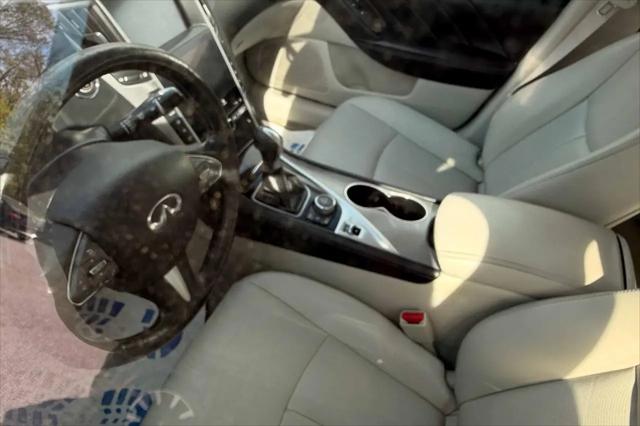 2015 INFINITI Q50 Premium