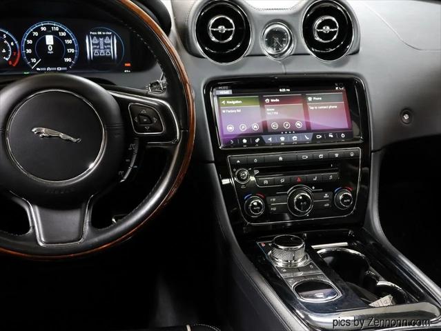 2018 Jaguar XJ R-Sport