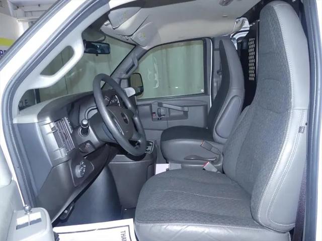 2024 GMC Savana Cargo RWD 2500 Regular Wheelbase Work Van