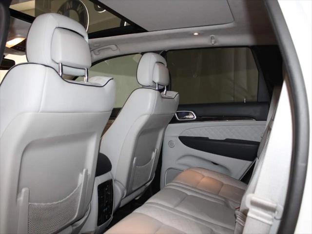 2020 Jeep Grand Cherokee Summit 4x4