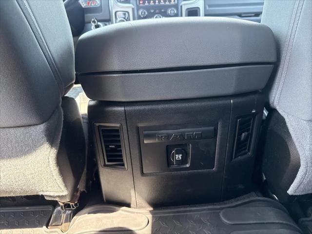 2018 Ram 1500 Big Horn Crew Cab 4x4 5'7" Box