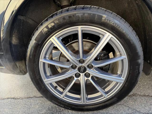 2023 Audi SQ5 Premium Plus TFSI quattro Tiptronic