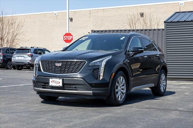 2022 Cadillac XT4 AWD Premium Luxury