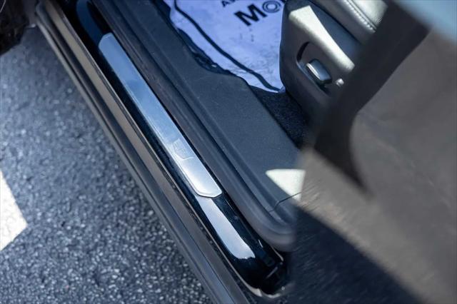 2022 Cadillac XT4 AWD Premium Luxury