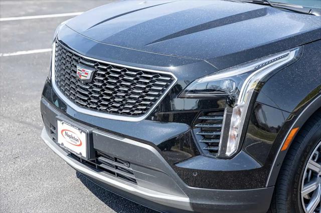 2022 Cadillac XT4 AWD Premium Luxury