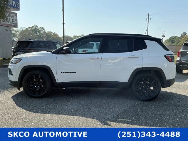 2022 Jeep Compass Altitude FWD