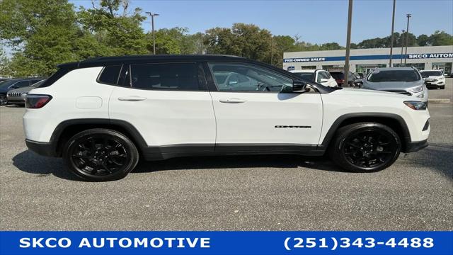 2022 Jeep Compass Altitude FWD