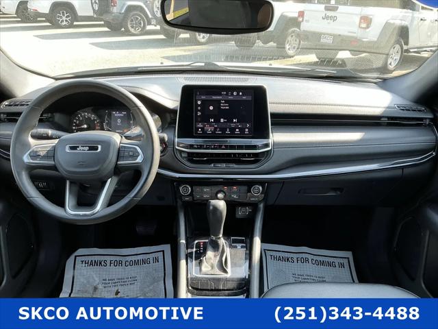 2022 Jeep Compass Altitude FWD