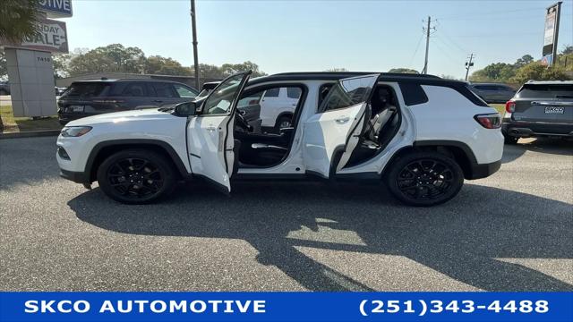 2022 Jeep Compass Altitude FWD