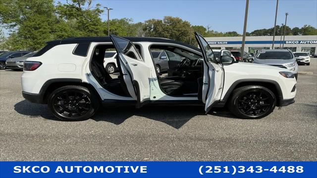 2022 Jeep Compass Altitude FWD