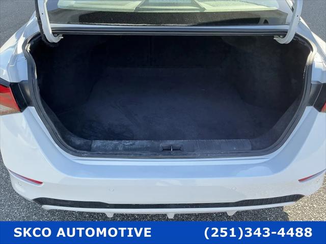 2022 Nissan Sentra SV Xtronic CVT