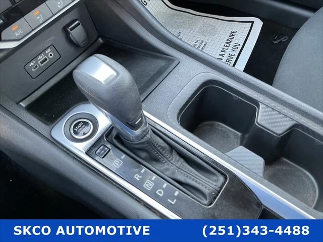 2022 Nissan Sentra SV Xtronic CVT