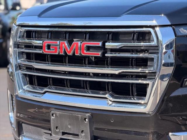 2024 GMC Yukon XL 4WD SLT