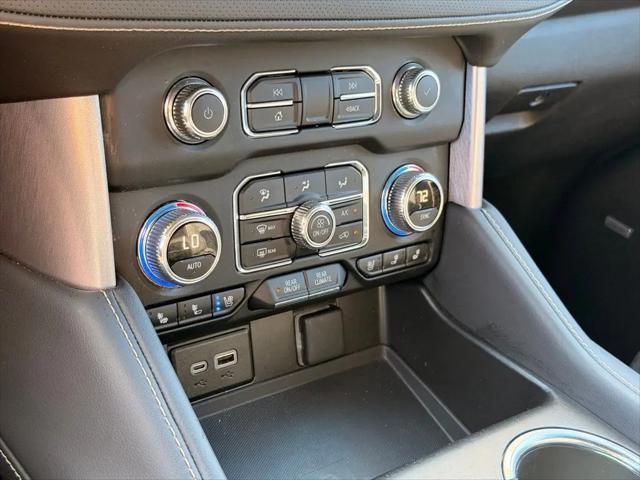 2024 GMC Yukon XL 4WD SLT