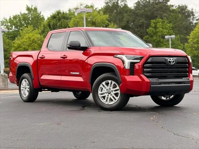 2026 Toyota Tundra SR5 CrewMax 5.5' Bed