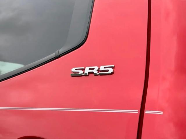 2026 Toyota Tundra SR5 CrewMax 5.5' Bed