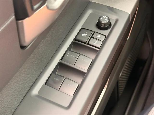 2026 Toyota Tundra SR5 CrewMax 5.5' Bed