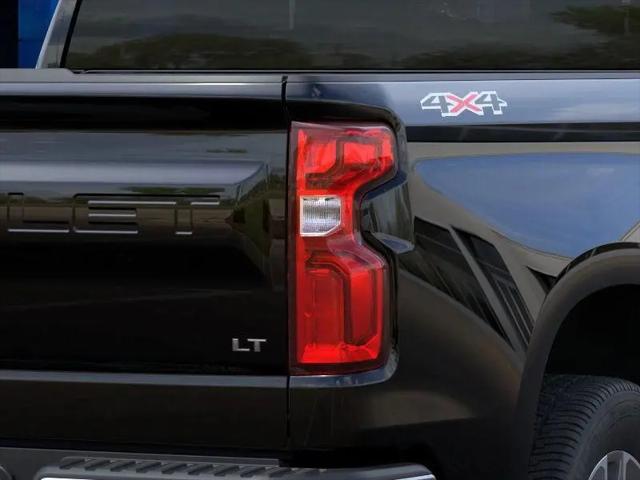 2026 Chevrolet Silverado 1500 4WD Double Cab Standard Bed LT with 2FT