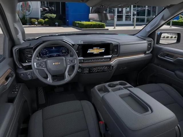 2026 Chevrolet Silverado 1500 4WD Double Cab Standard Bed LT with 2FT