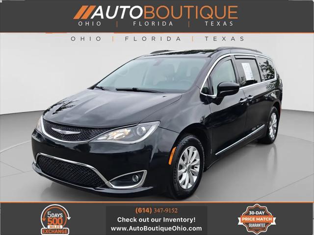 2017 Chrysler Pacifica Touring-L for sale near Columbus, OH