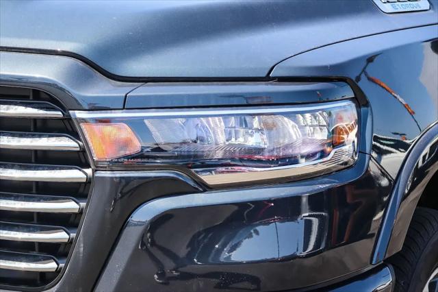 2026 Ram 1500 Laramie Crew Cab 4x4 57 Box