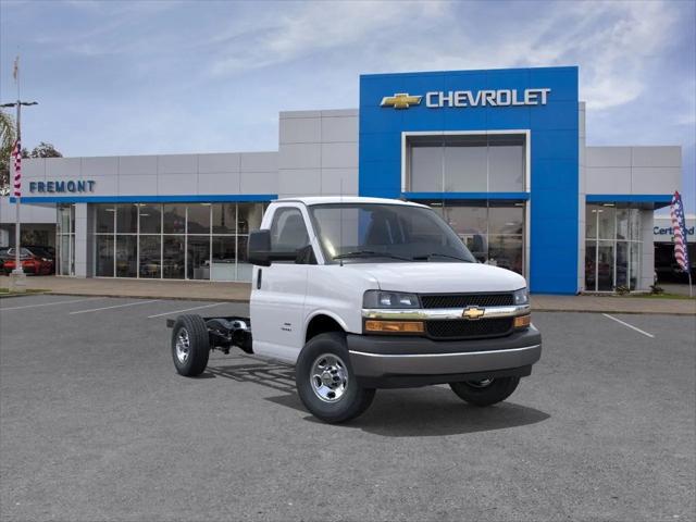 2026 Chevrolet Express Cutaway Work Van