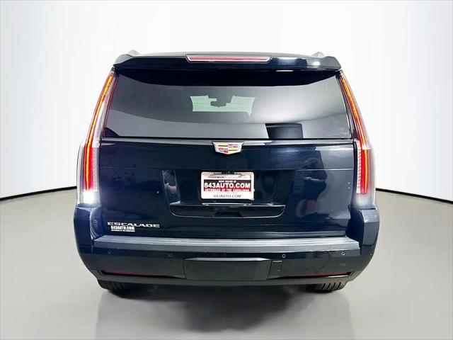 2020 Cadillac Escalade 4WD Luxury