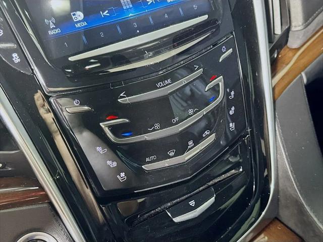 2020 Cadillac Escalade 4WD Luxury
