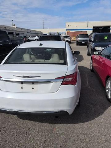 2012 Chrysler 200 Touring