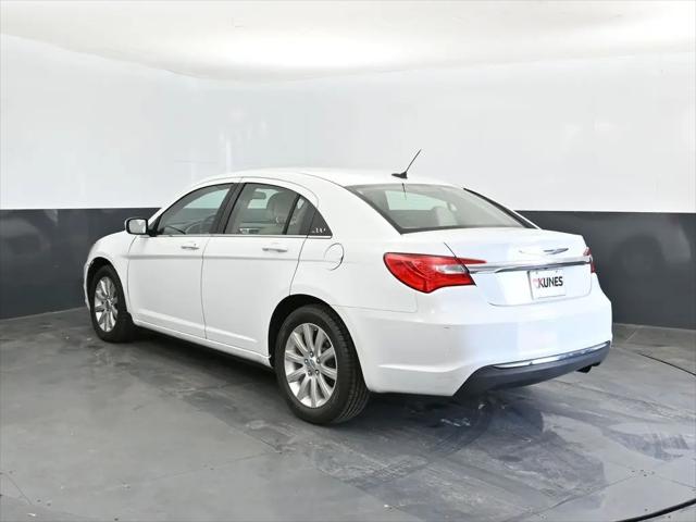 2012 Chrysler 200 Touring
