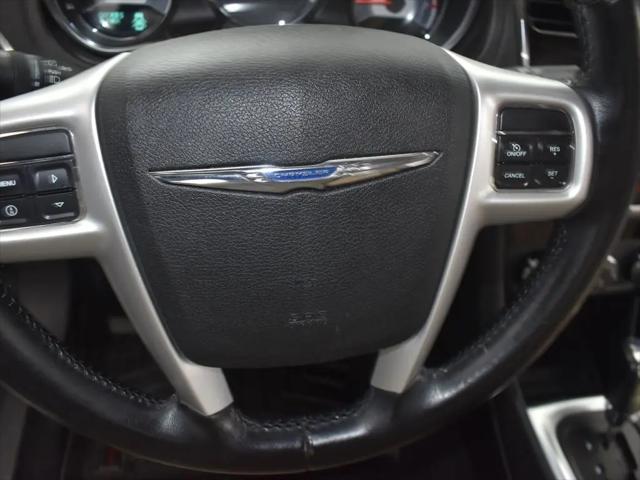 2012 Chrysler 200 Touring