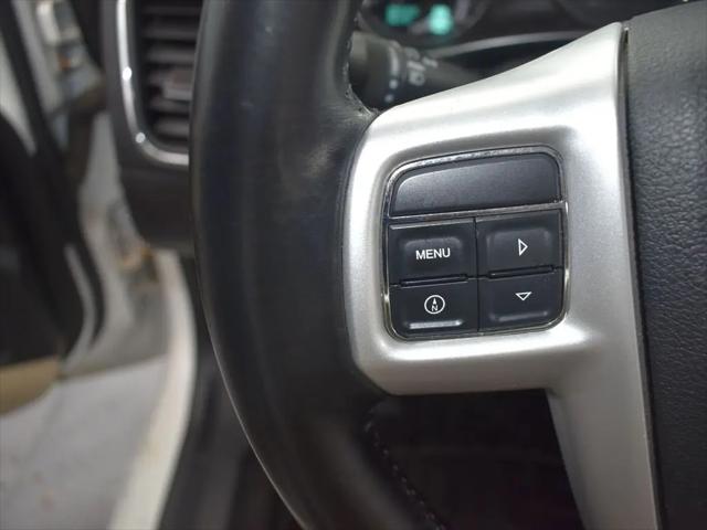 2012 Chrysler 200 Touring