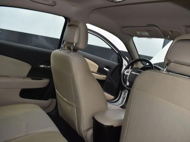 2012 Chrysler 200 Touring