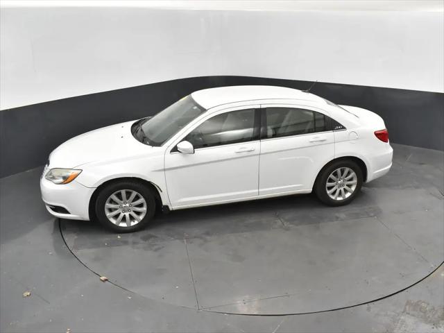 2012 Chrysler 200 Touring