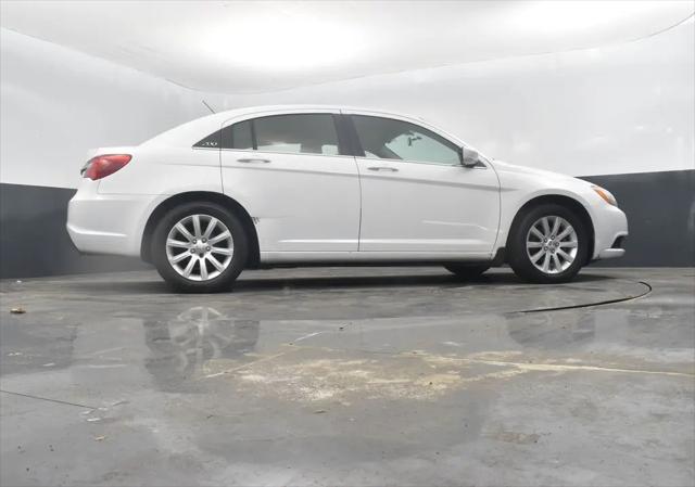 2012 Chrysler 200 Touring