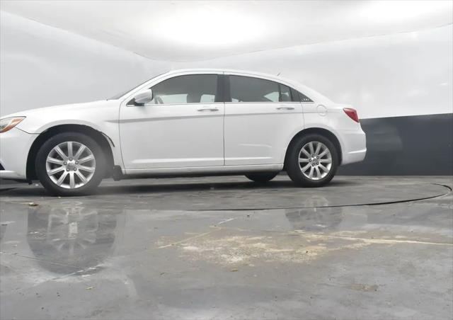 2012 Chrysler 200 Touring