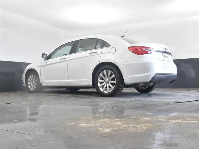 2012 Chrysler 200 Touring