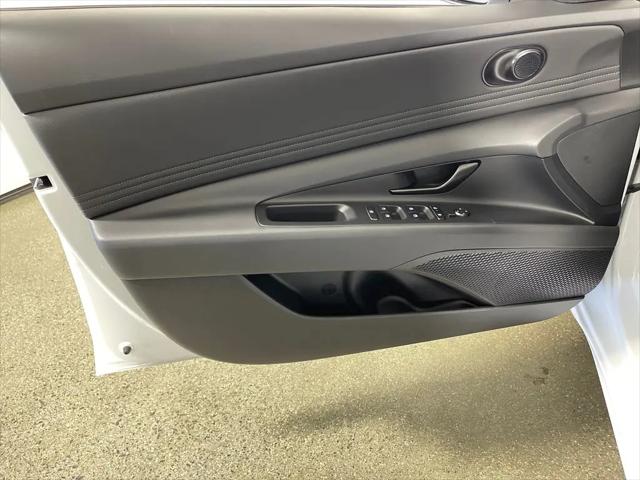 2026 Hyundai Elantra Hybrid SEL Sport
