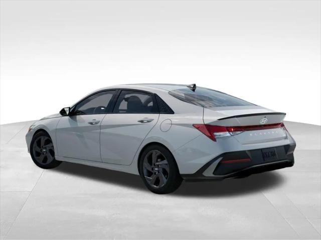 2026 Hyundai Elantra Hybrid SEL Sport