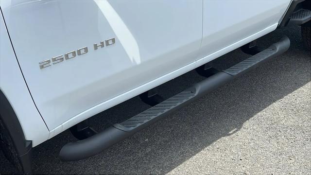 2026 Chevrolet Silverado 2500HD Crew Cab, Standard Bed, WT, 4WD