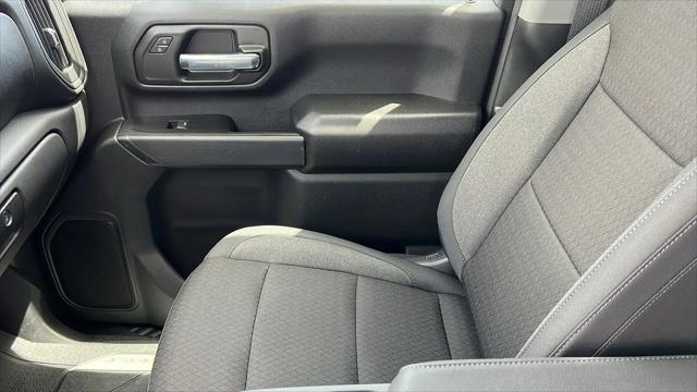 2026 Chevrolet Silverado 2500HD Crew Cab, Standard Bed, WT, 4WD