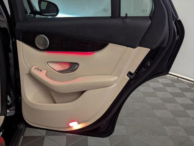 2020 Mercedes-Benz GLC GLC 300
