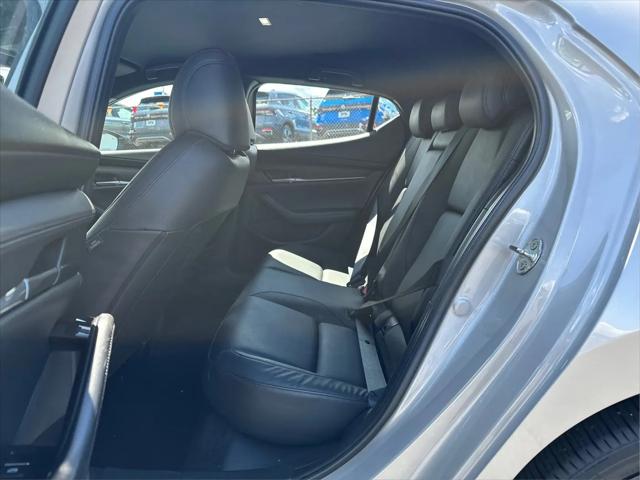 2025 Mazda Mazda3 2.5 S Select Sport