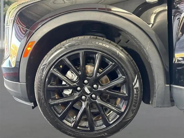 2019 Cadillac XT4 Premium Luxury