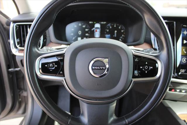 2020 Volvo V60 Cross Country T5