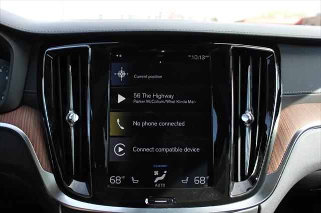2020 Volvo V60 Cross Country T5