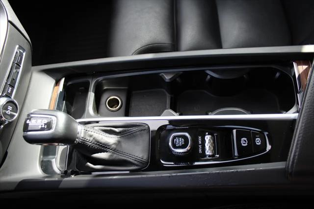2020 Volvo V60 Cross Country T5